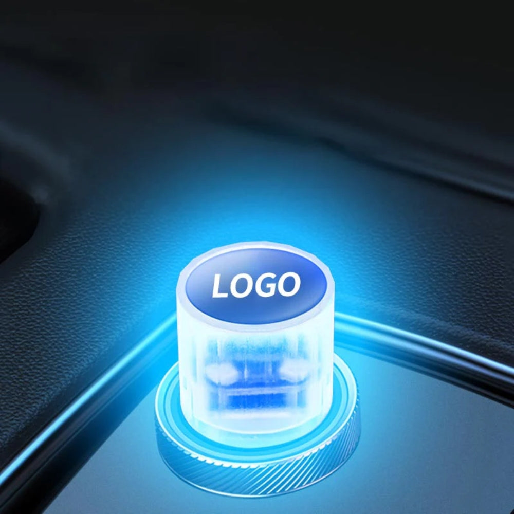 Solas beag LED maisiúil USB don taobh istigh de ghluaisteán